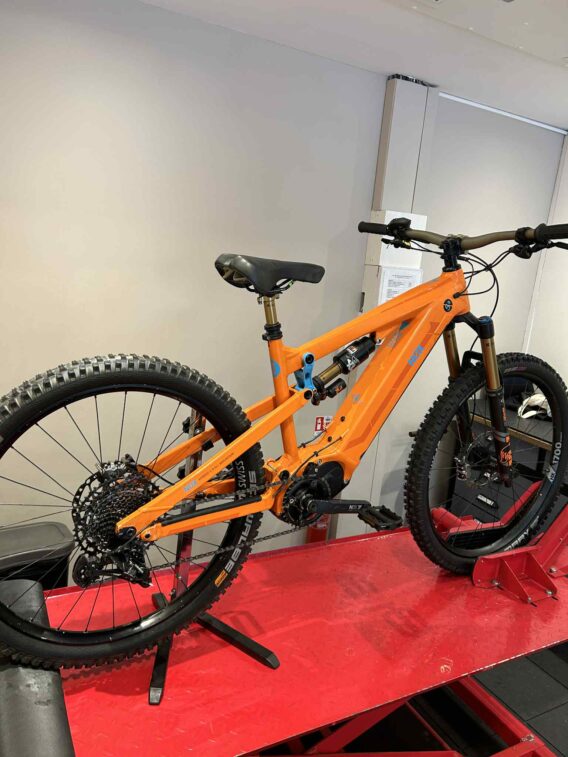 271d3add-b002-462a-bd2a-52c021f40f82 271d3add-b002-462a-bd2a-52c021f40f82