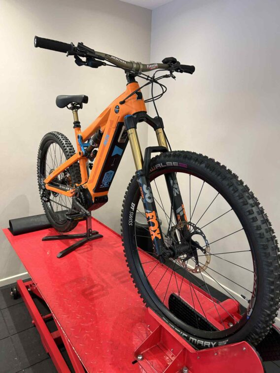 d97b34dd-ebf1-46fe-8681-ccc110403de2 d97b34dd-ebf1-46fe-8681-ccc110403de2